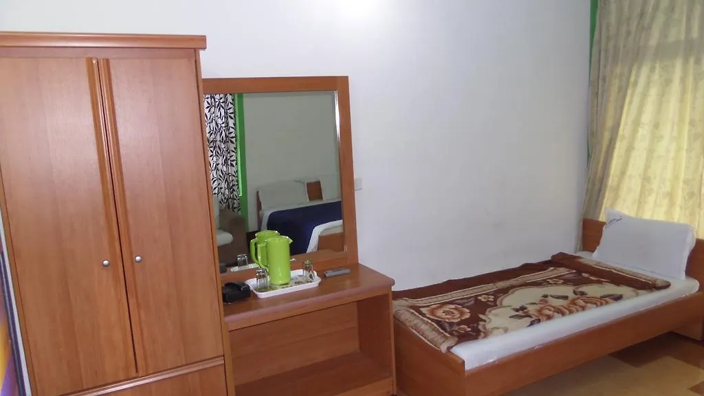 Raahath Inn Муннар Отель